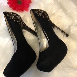 😍Material girl High heels good for party😍